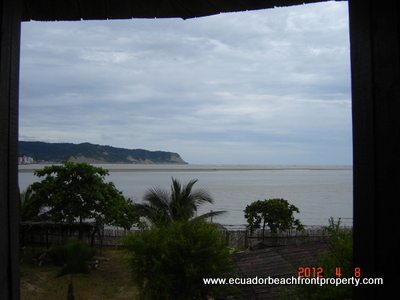 waterfront real estate in Ecuador